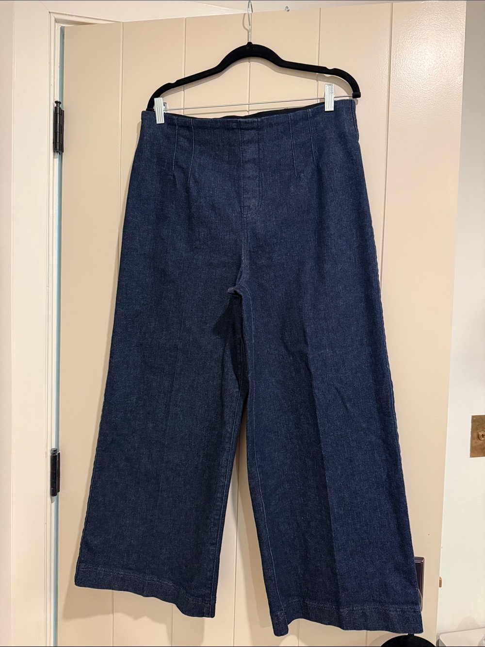 SPANX wide leg dark denim palazzo style pants
